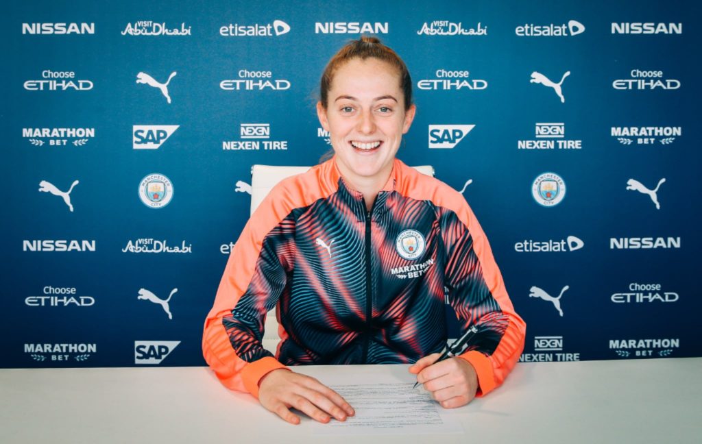 Keira Walsh signs a new three year contract extension with Manchester City