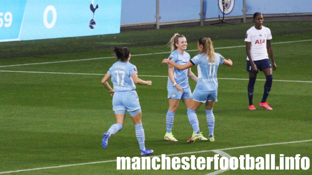 Lauren Hemp celebrates her goal with Janine Beckie and Vicky Losada - Man City Women vs Tottenham Women - Sunday September 12 2021