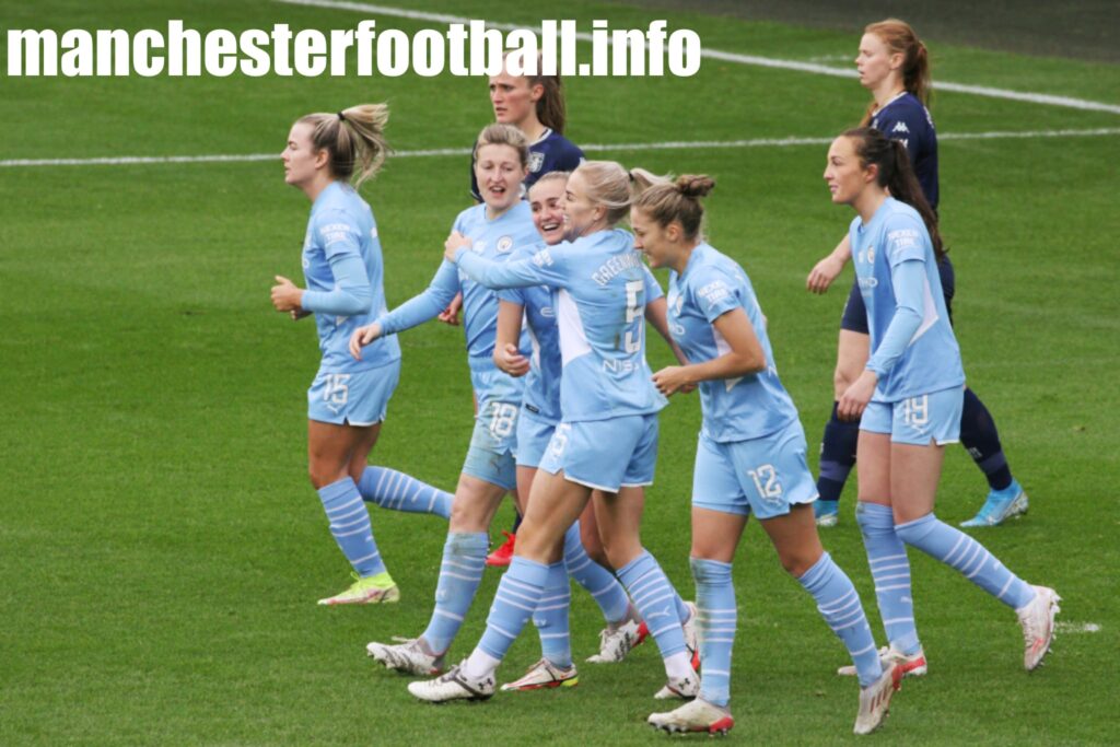 Georgia Stanway celebrates her goal with Alex Greenwood (r) and Ellen White (l) - Saturday November 20 2021