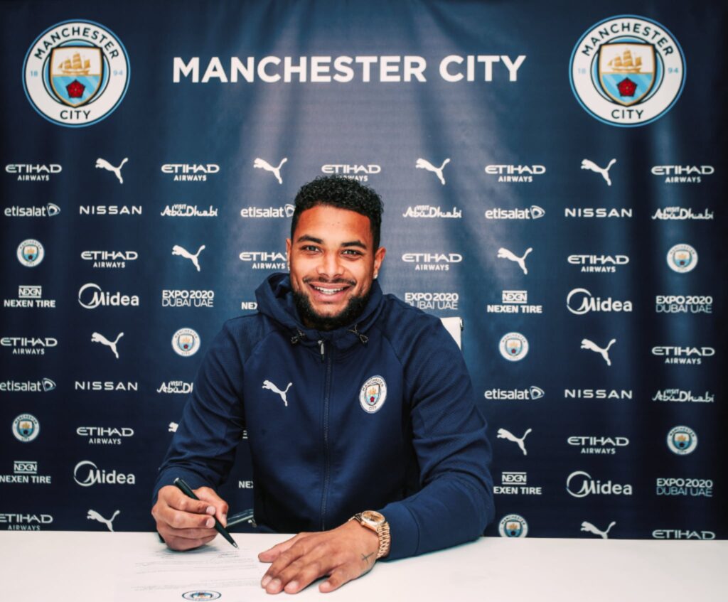 Zack Steffen signs new contract