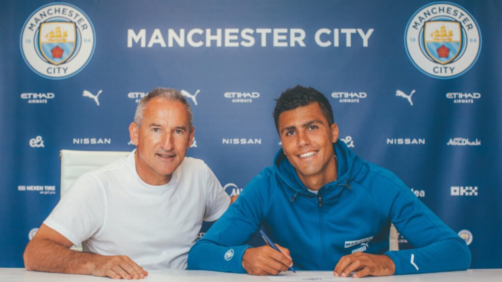 Rodri with Txiki Begiristain - 2027 contract renewal