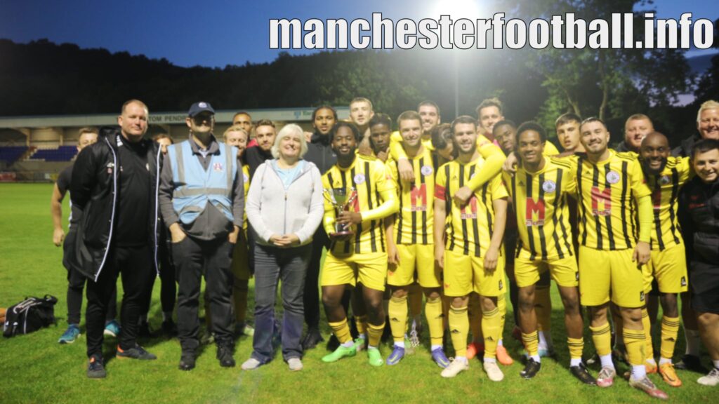 Ashton United - winners of the Keith Trudgeon Memorial Trophy - group pic