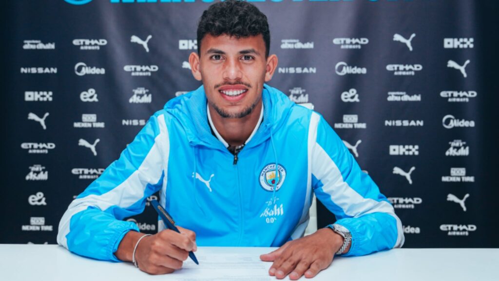 Matheus Nunes - signs contract with Manchester City until 2028